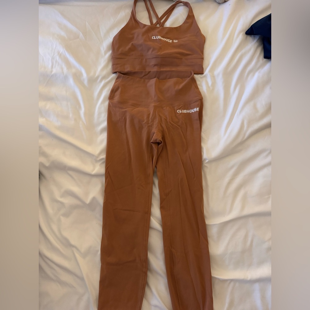 Clubhouse Clothing Brown Activewear Set